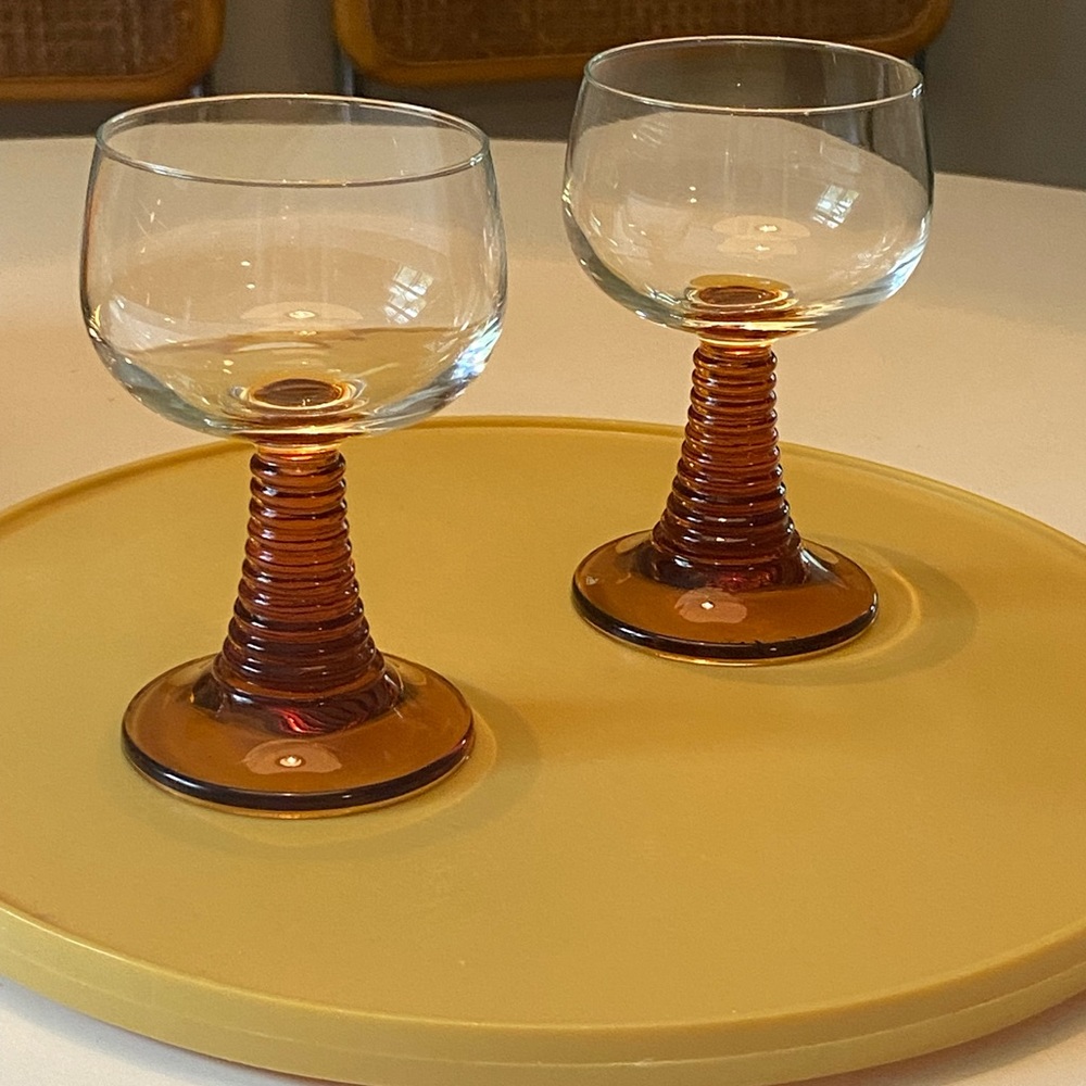 Pair of Roemer Style Beehive Amber Stem Wine Glasses Made in France Luminarc